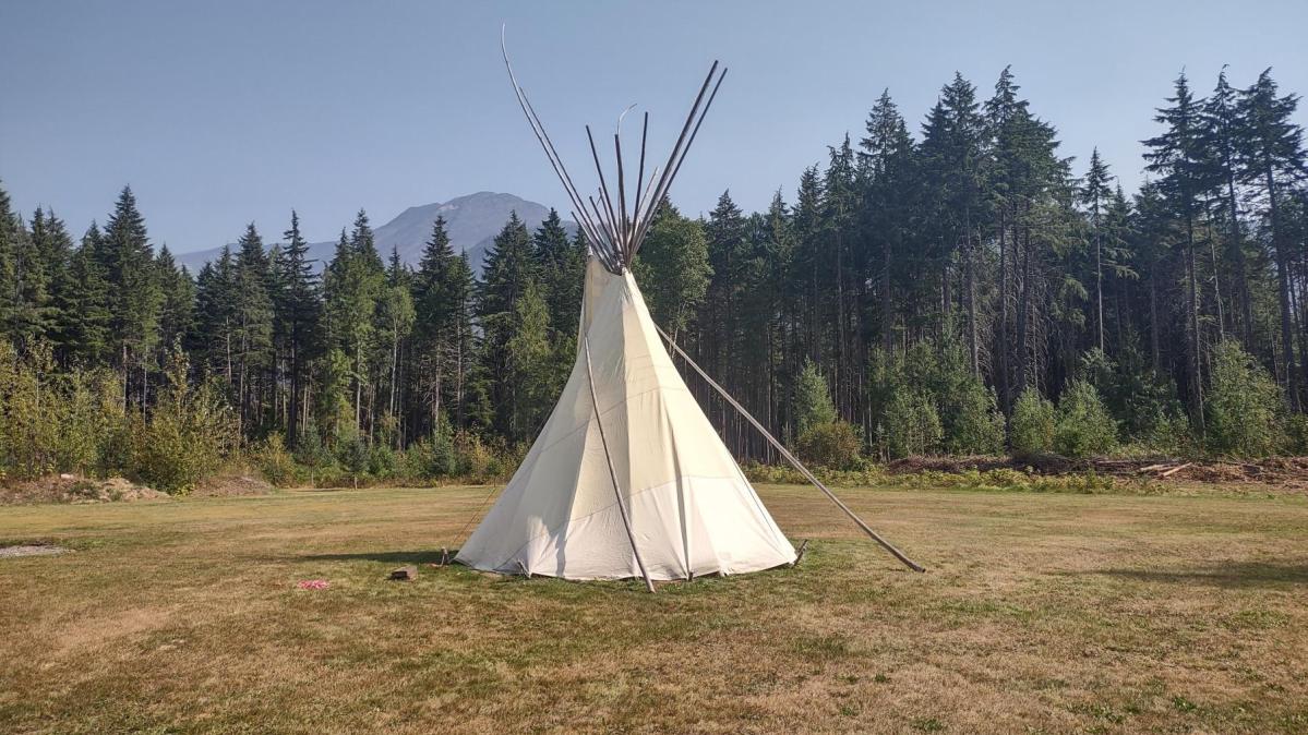 a tipi from the back at Jewett Elementary School